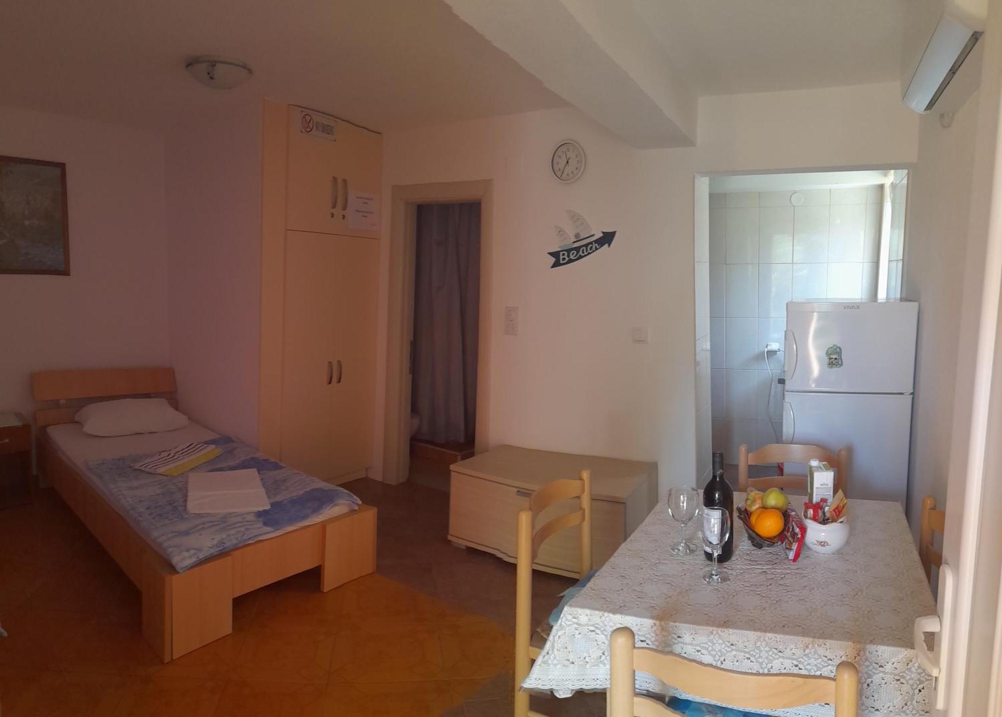 Apartments Kovacevic Petrovac Rum bild